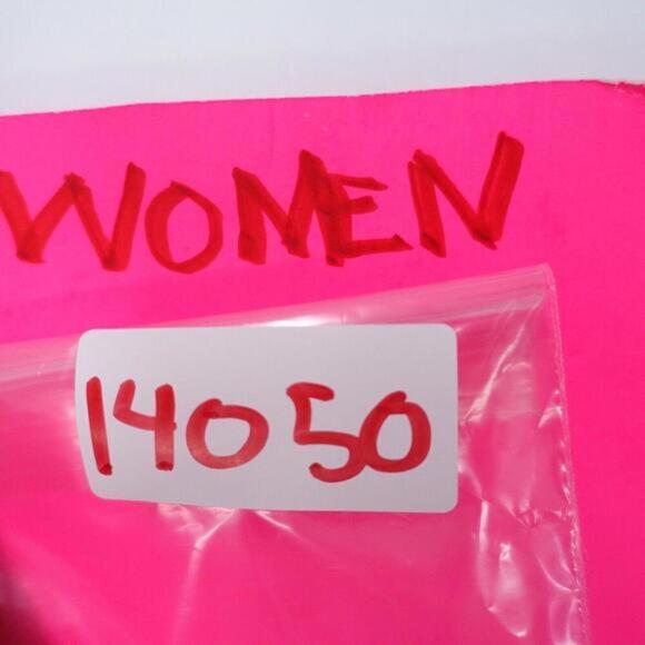 Van Heusen Blouse Top Women's XL White Floral 100% Polyester Cap Sleeve Pullover - Picture 7 of 7